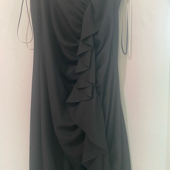 Zara black ruffled dress - Picture 5 of 5